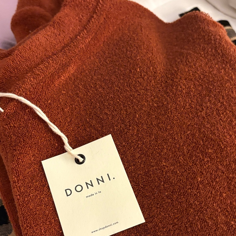 DONNI. Henley  Sweater in Warm Rust - Picture 2 of 4